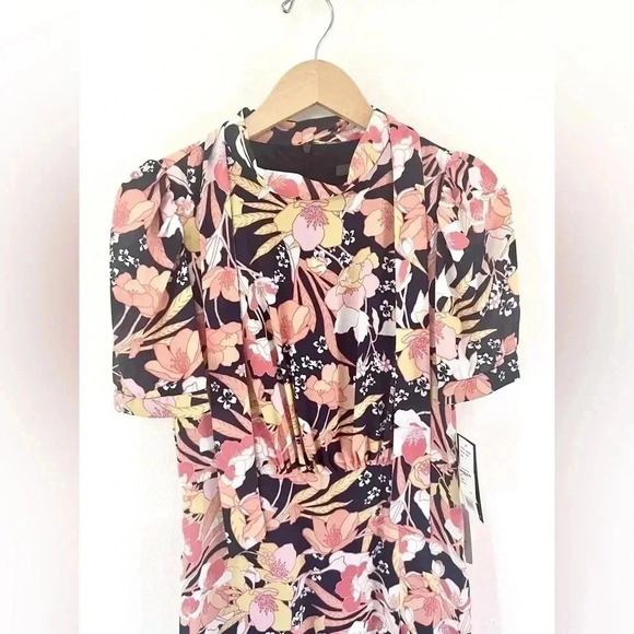 Julia Jordan Floral Puff-Sleeve Navy Blue Short Sleeve Midi Dress Size 4, NWT - Picture 5 of 16